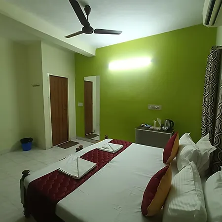Trendz Service Apartments Chennai Exterior photo