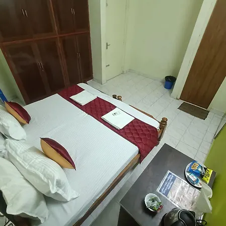 Trendz Service Apartments Chennai Exterior photo