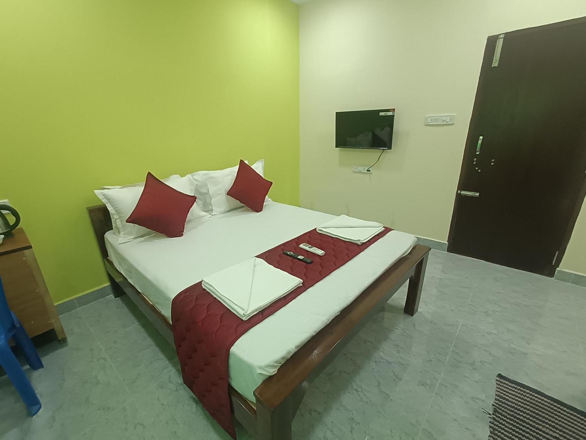 Trendz Service Apartment